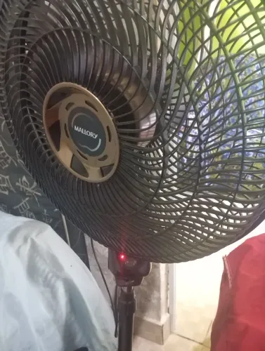 Vende-se um ventilador Mallory