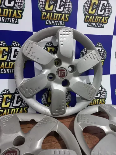 Calota Fiat Uno Way aro 14 original usada. R$30,00 cada calota. Disk entrega 