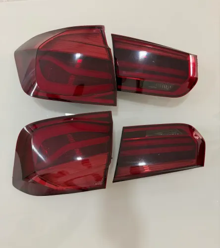 Lanterna bmw 320i 2016