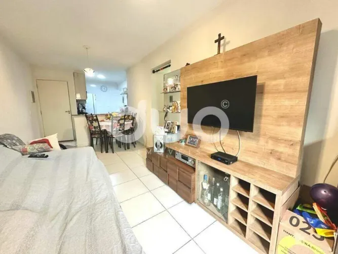 Apartamento com 3 dormitórios à venda, 70 m² por R$ 360.000,00 - Dois Córregos - Piracicab
