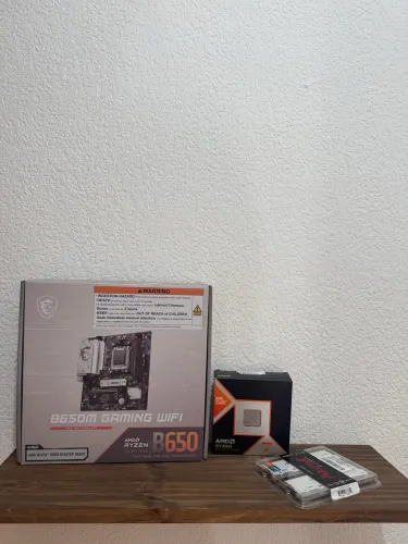 RYZEN 7 9800X3D + B650M MSI + 32GB 5600mhz