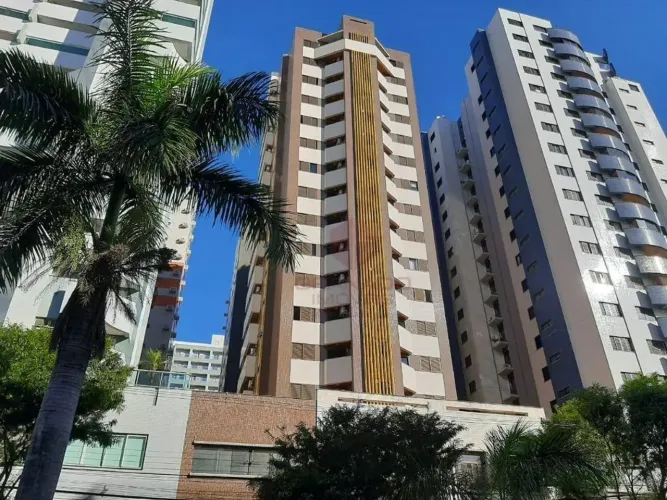 Apartamento para alugar, 49 m² por R$ 2.424,33/mês - Novo Centro - Maringá/PR