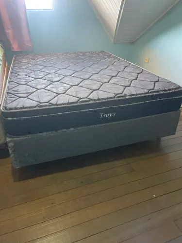 Cama