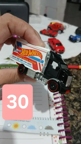 Carrinhos miniaturas