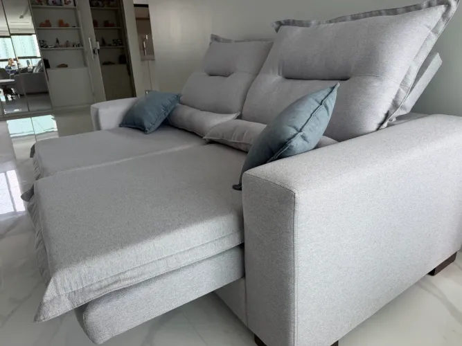 Sofá 2 lugares retrátil novo, estilo pillow