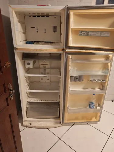 Geladeira 440 litros