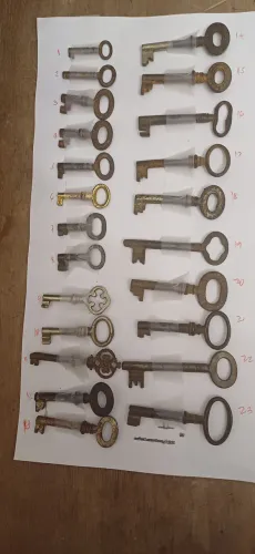 Chave antiga anos 60 de ferro preço de 1 unidade