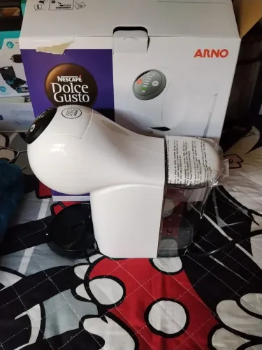 Cafeteira Dolce Gusto Gênio S Arno. Nova. Na caixa