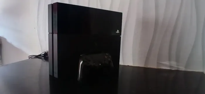 PS4 fat com defeito(BLOD)