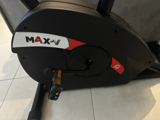 Bicicleta Ergométrica Vertical MAX V