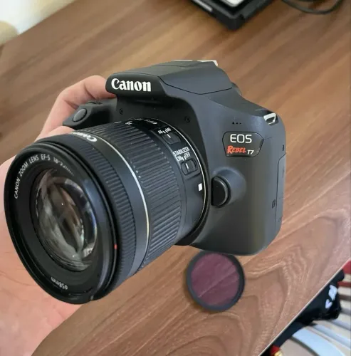 Canon T7 + lente 18-55mm