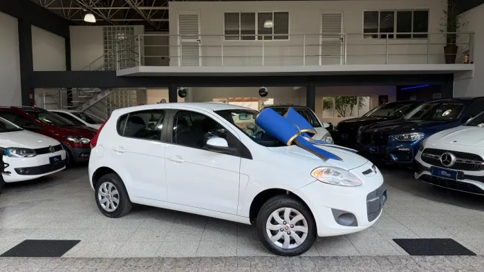 Fiat Palio Attractive 1.0 EVO Fire Flex 8V 5P 2016