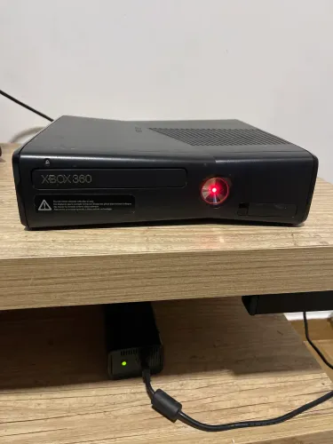 Xbox 360 Desbloqueado RGH Luz vermelha 
