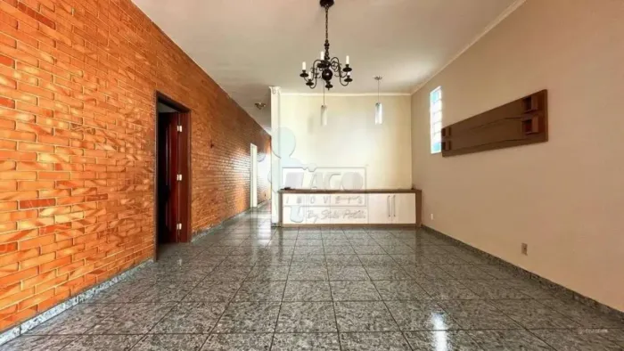 Casa de 240m² com 03 quartos para locação - Jardim Sumaré