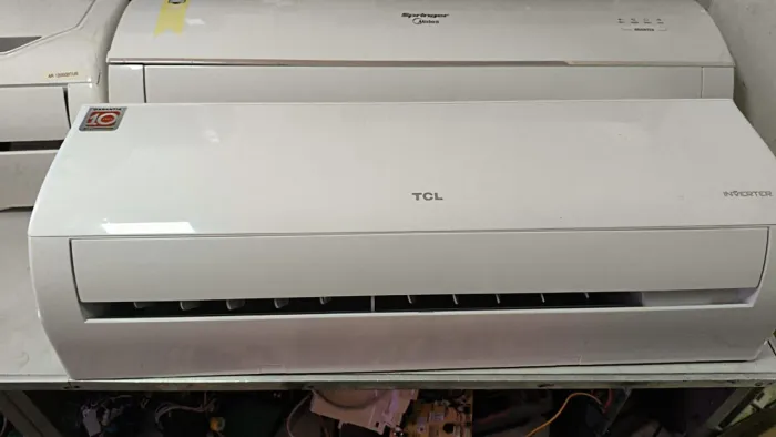 Vendo ar condicionado TCL 12k inverter por 2000 instalado 
