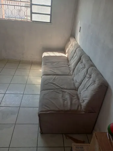 Sofá três e dois lugares