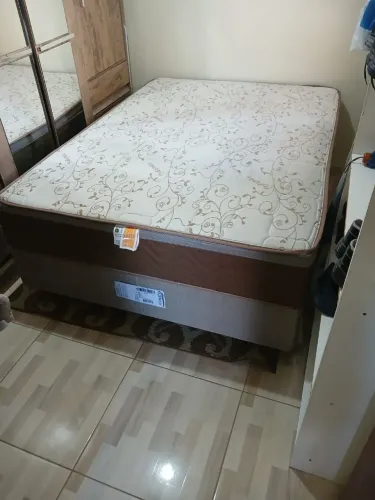 Cama box casal