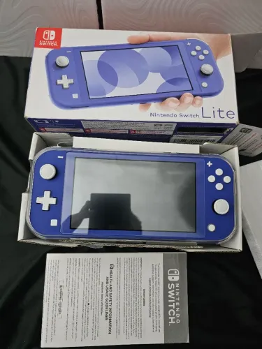 Nintendo switch lite novo