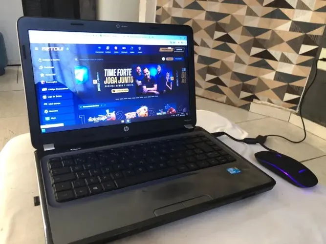 Notebook HP Intel Core i3 - Desempenho e Estilo para o Seu Dia a Dia!
