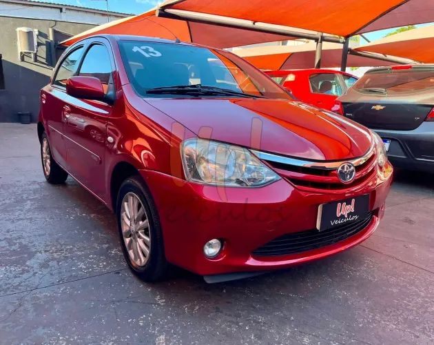 Toyota Etios XLS 1.5 Flex 5P Aut. 2013