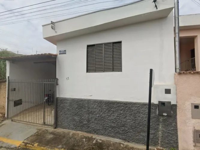 Casa 68 m² - J.K - Piumhi - MG