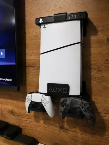 PlayStation 5 825GB - 2 controles + suporte de parede