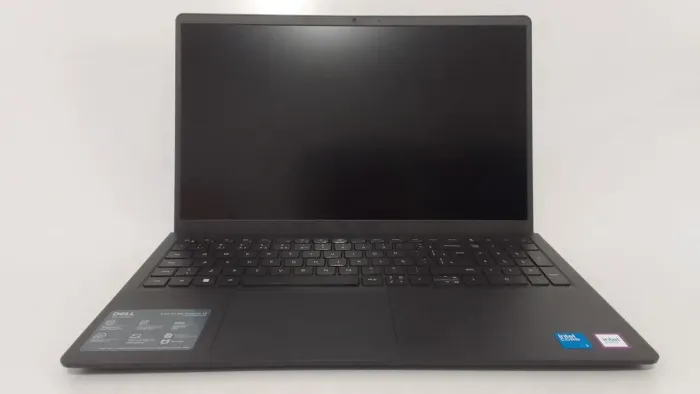 Dell Inspiron 15 3530 i3-100U 8GB RAM SSD 512GB Full HD Windows 11