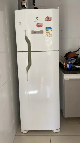 Vendo Geladeira Electrolux
