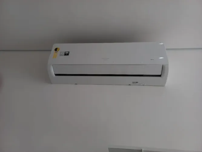Ar Condicionado 24000Btus Midea