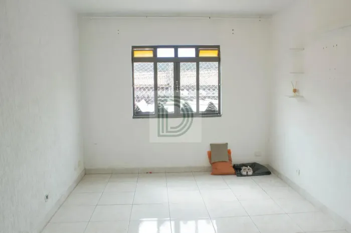 Sobrado para aluguel e venda tem 100 metros quadrados com 2 quartos em Vila Antônio - São