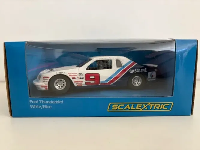 Carrinho de Autorama Scalextric Nascar Novo na Caixa Escala 1:32