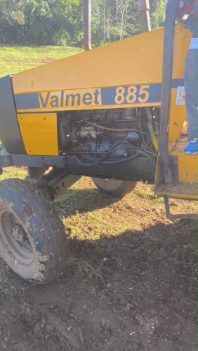 Valmet 885 ano 1998