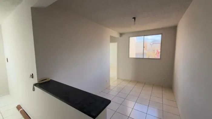 Vende se Apartamento Térreo bairro Belvedere Monte Fiorde 2 quartos