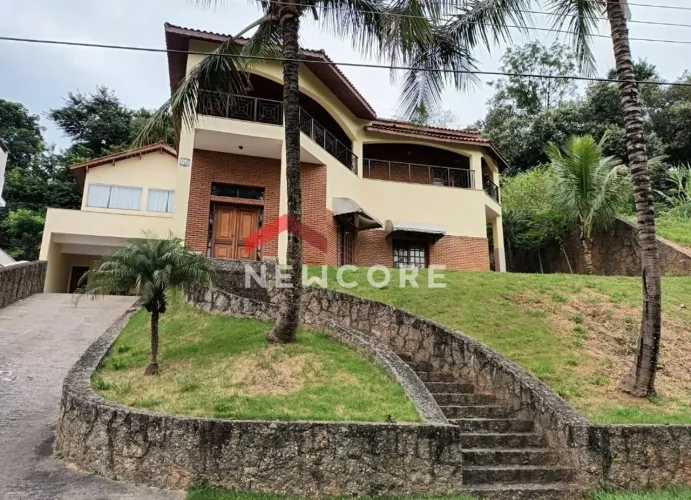 Casa de condomínio em Rua Xavantes - Tarumã - Santana de Parnaíba/SP