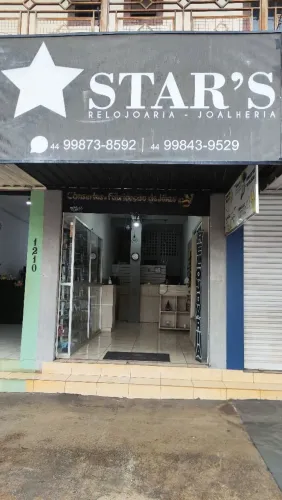 Vendo móveis para loja 