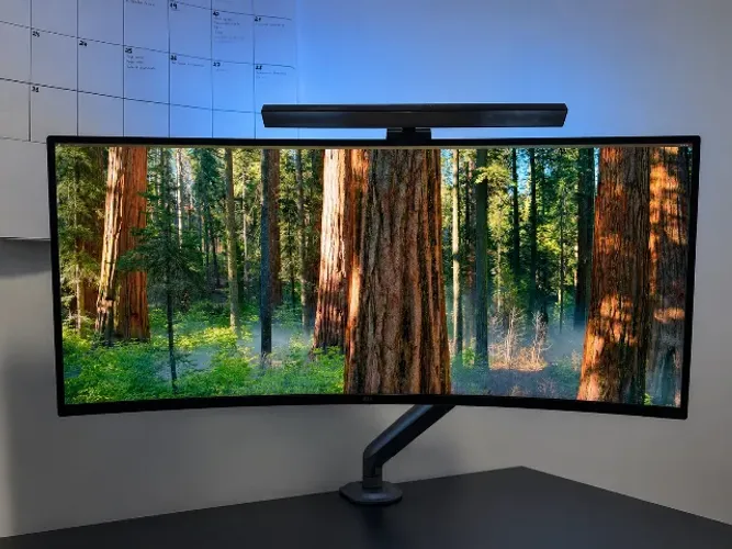 Monitor LG UltraWide Curvo 34? WQHD 100Hz + Braço Articulado + Light Bar LED