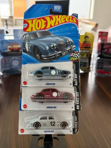 Hot Wheels Jaguar MK1
