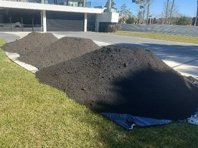 Terra adubada em Goiânia Goiás 