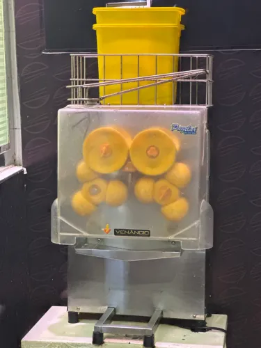 Máquina de suco de laranja