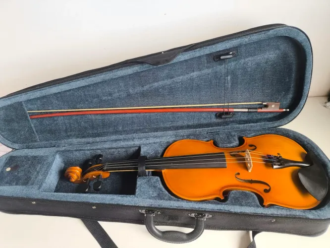 Violino Mozart, Vivace 4/4