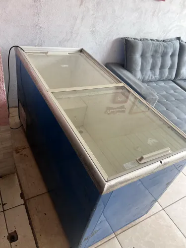 Freezer metalfrio 