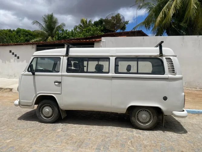 Volkswagen Kombi Escolar/50 Anos 1.4 MI Total Flex 2008