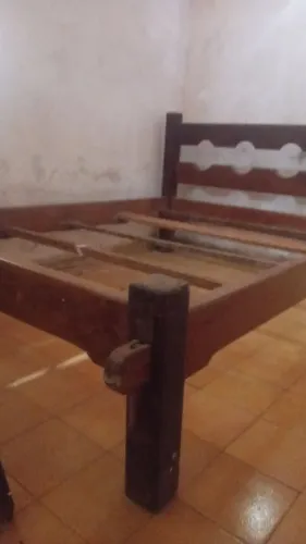 Cama de casal madeira pura