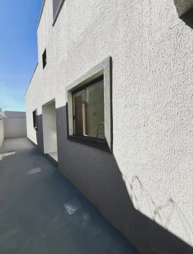 Vendo casa parcelado - entrada 15 mil