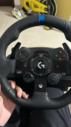 Logitech G923
