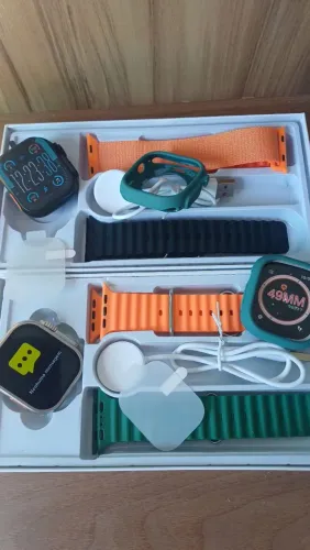Smartwatch moderno ultra com pulseiras extra 