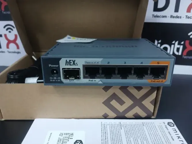 RB760iGS HEX S MikroTik RouterBOARD cinza 100V/240V COMPLETA COM FONTE