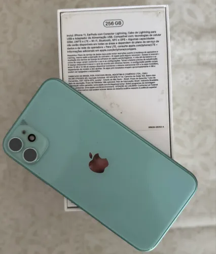 iPhone 11