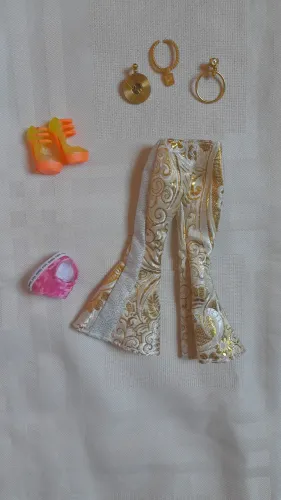 Kit roupa e acessórios lol surprise omg