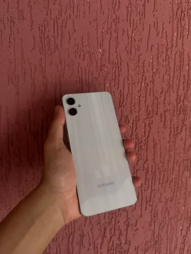 Samsung A05 128gb